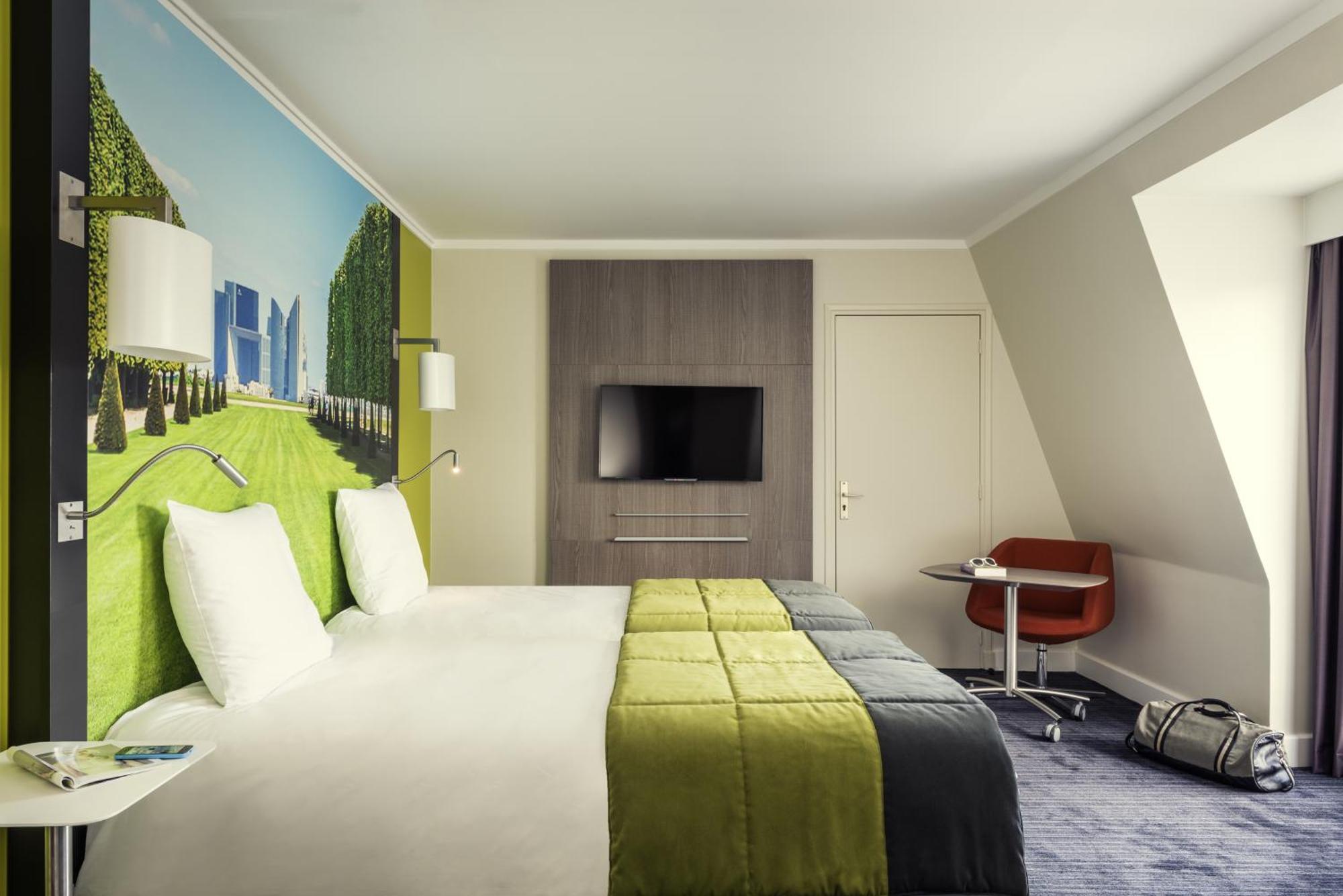 Mercure Paris Ouest Saint Germain Pokoj fotografie